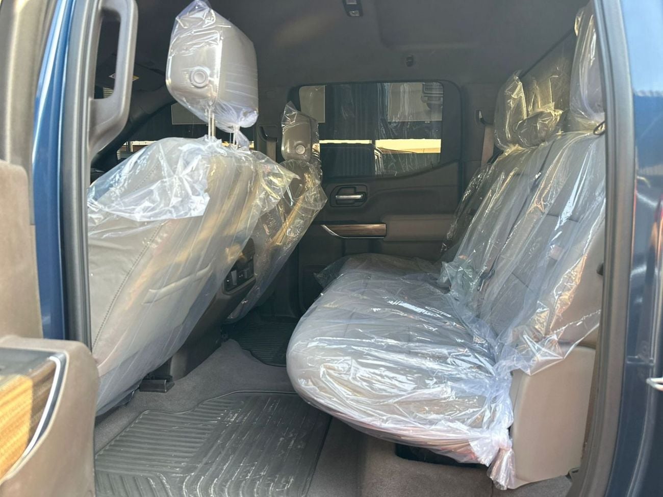 شيفروليه سيلفارادو 5.3 V8 Trail Boss