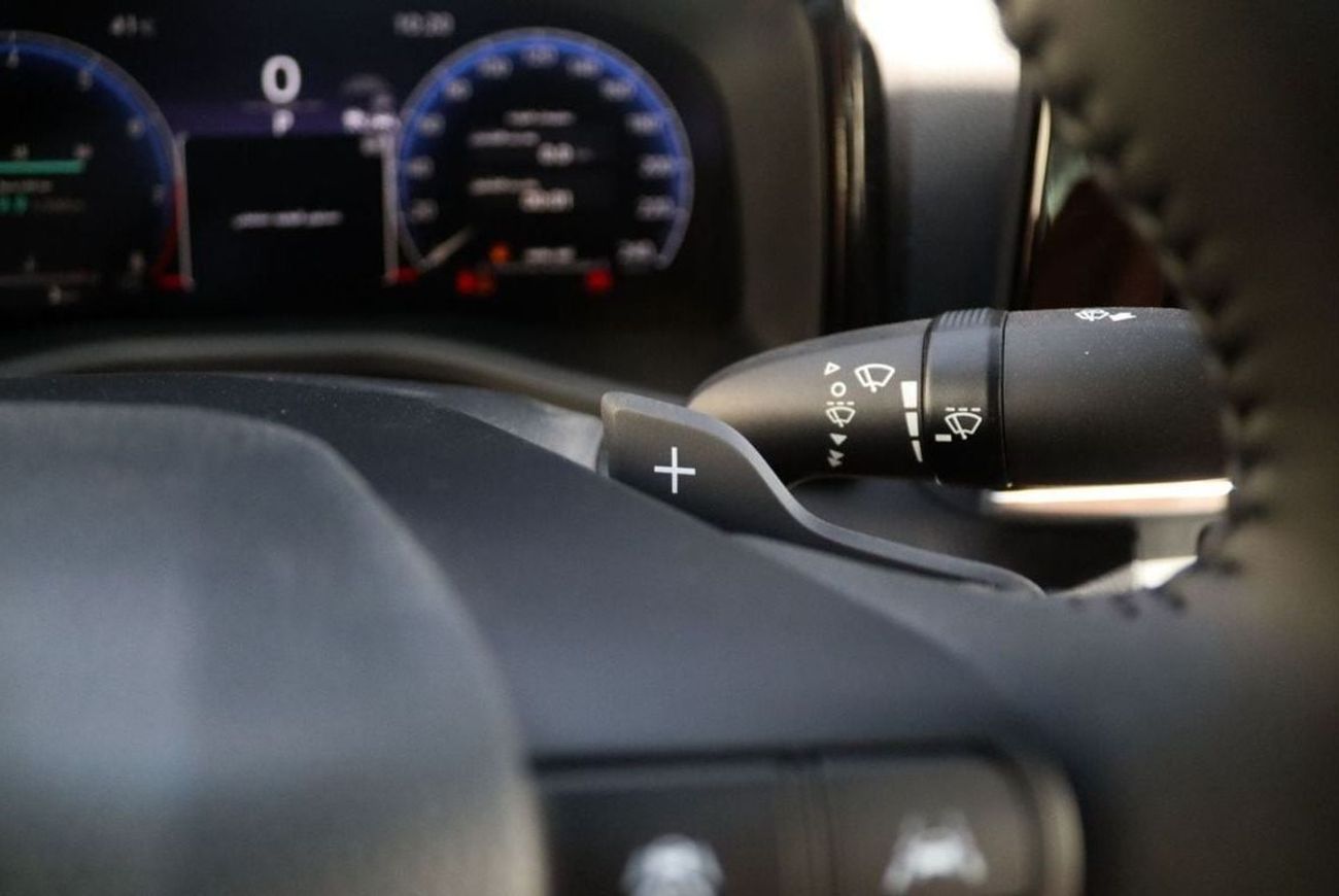 Toyota Camry 2025 TOYOTA CAMRY GLE 2.5  PANORAMA FULL OPTION **التصدير فقط خارج الخليج** **EXPORT ONLY