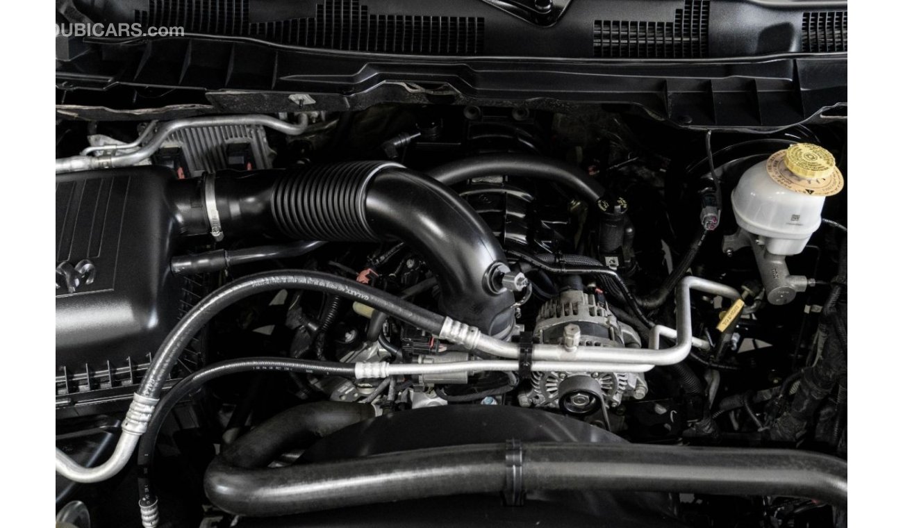 RAM 1500 2020 Dodge Ram Laramie Double Cab / Full Dodge Service History