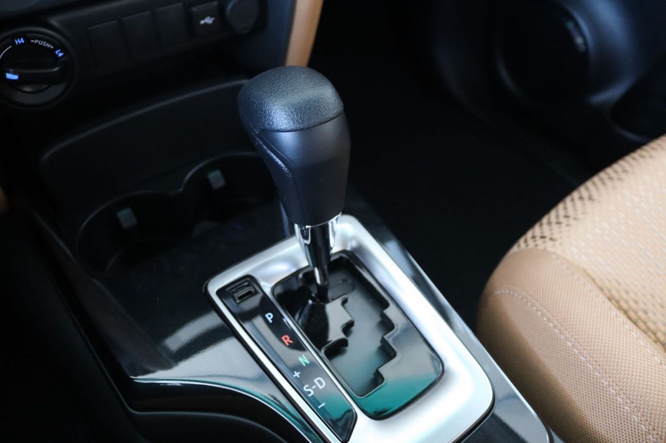 Toyota Fortuner 2.4 DIESEL AUTOMATIC  **EXPORT ONLY**التصدير فقط خارج الخليج**