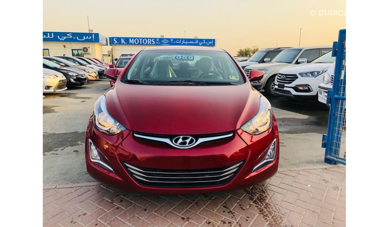 Hyundai Elantra Mint condition - very low mileage