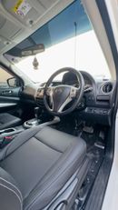 نيسان نافارا OFF-ROAD MODIFIED | CAMPING TENT | 2.3L DIESEL ENGINE | AUTOMATIC TRANSMISSION | RHD