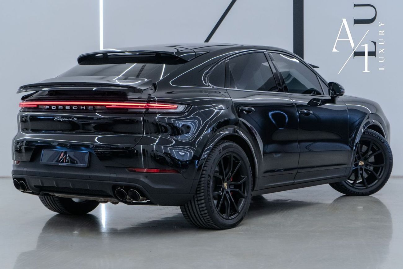 Porsche Cayenne S Coupe 2024 Porsche Cayenne S Coupe, Porsche Warranty, Sport Chrono Package, Fully Loaded, Low Kms,