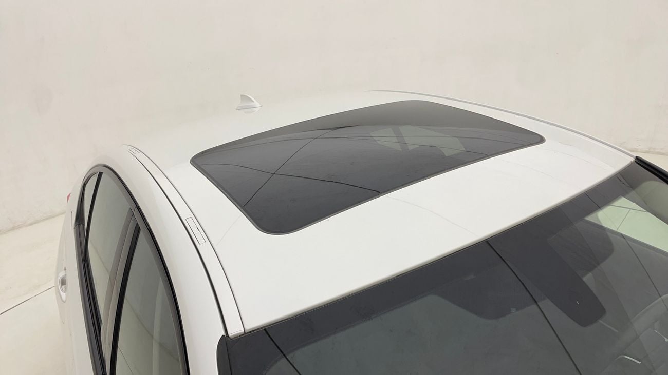 BMW 320i EXCLUSIVE 2 | Zero Down Payment | Home Test Drive