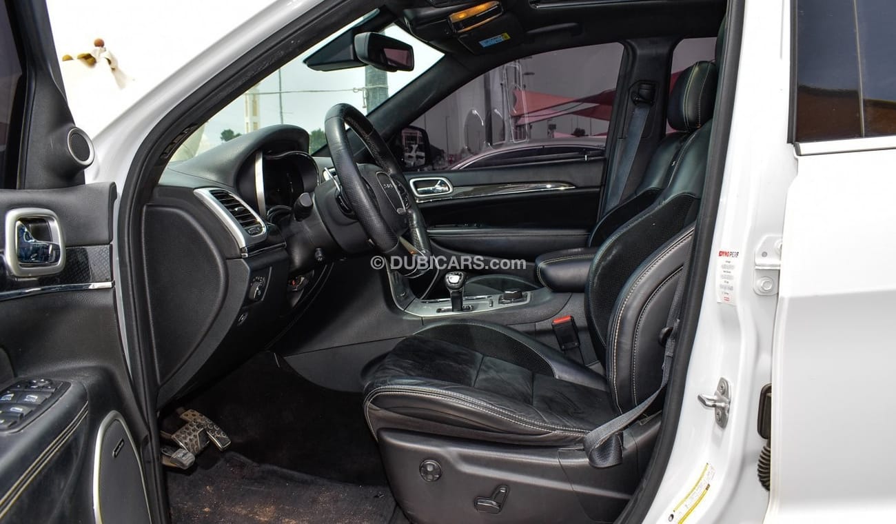 جيب جراند شيروكي SRT