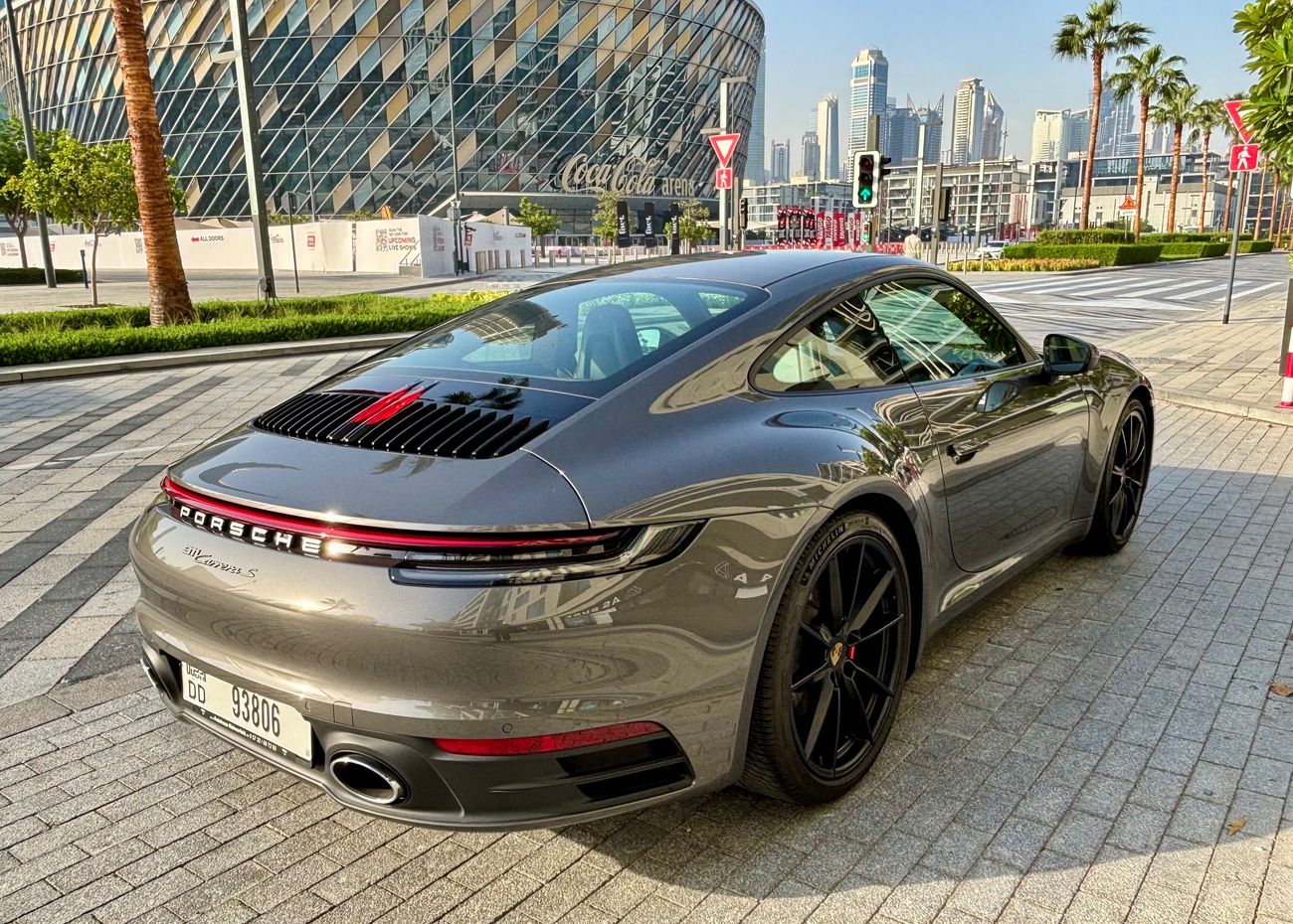 Porsche 911 Carrera S 3.0L (444 HP)