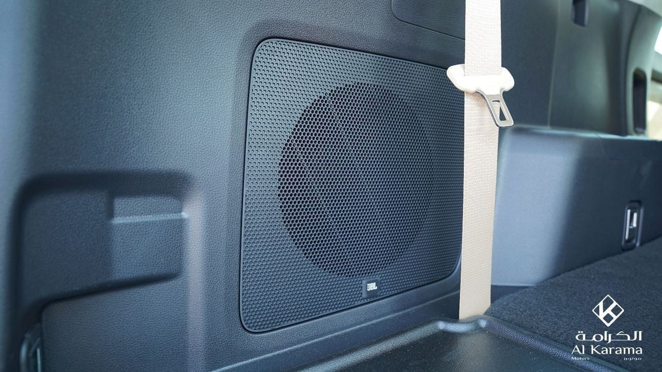 تويوتا هايلاندر تويوتا هايلاندر ٢.٥ لتر | ليمتد | خليجي | رادار | مقاعد مُدفأة ومُبردة | نظام صوتي JBL | خيارات كامل