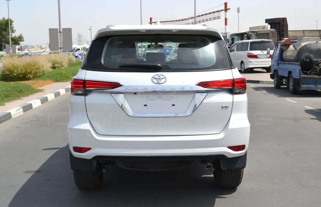 Toyota Fortuner 2024 TOYOTA FORTUNER 4.0 PETROL