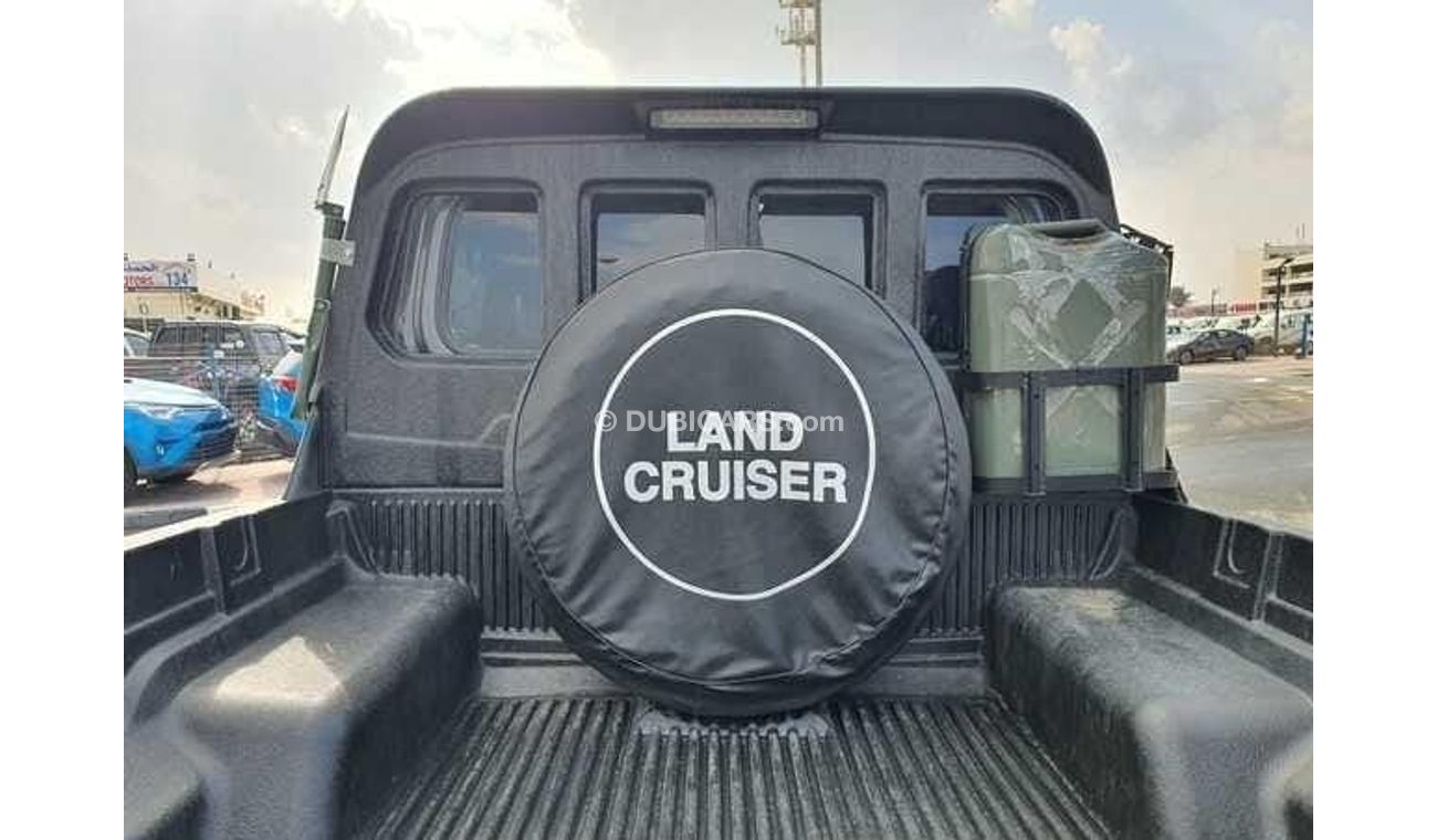 تويوتا لاند كروزر بيك آب Full option clean car