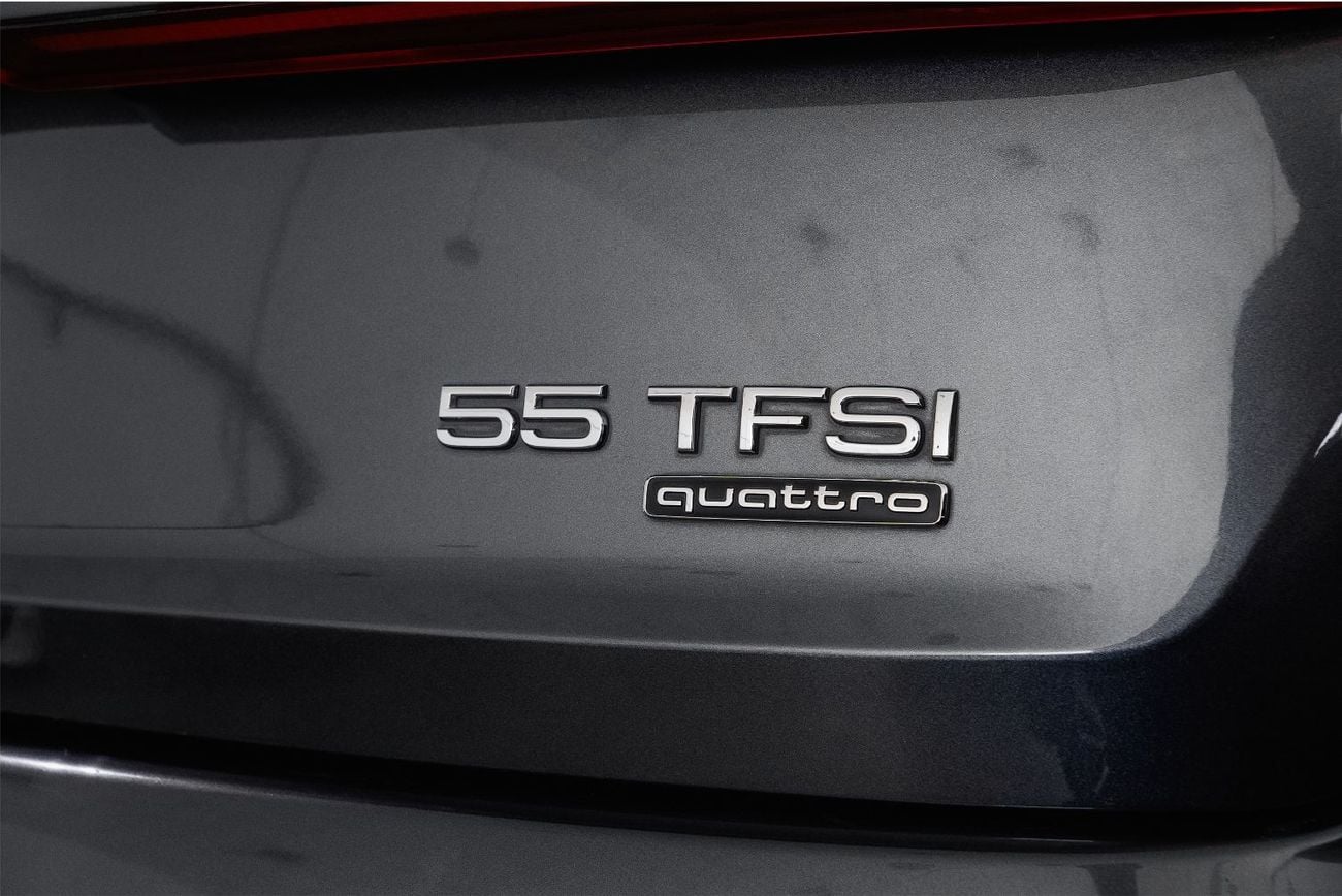 أودي Q7 55 TFSI S-LINE
