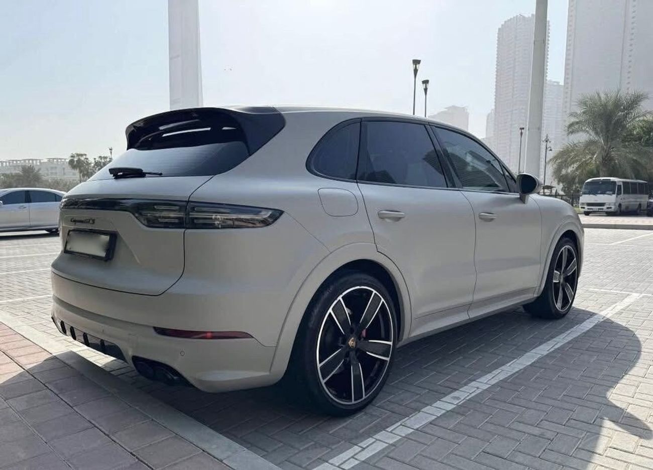 بورش كايان GTS