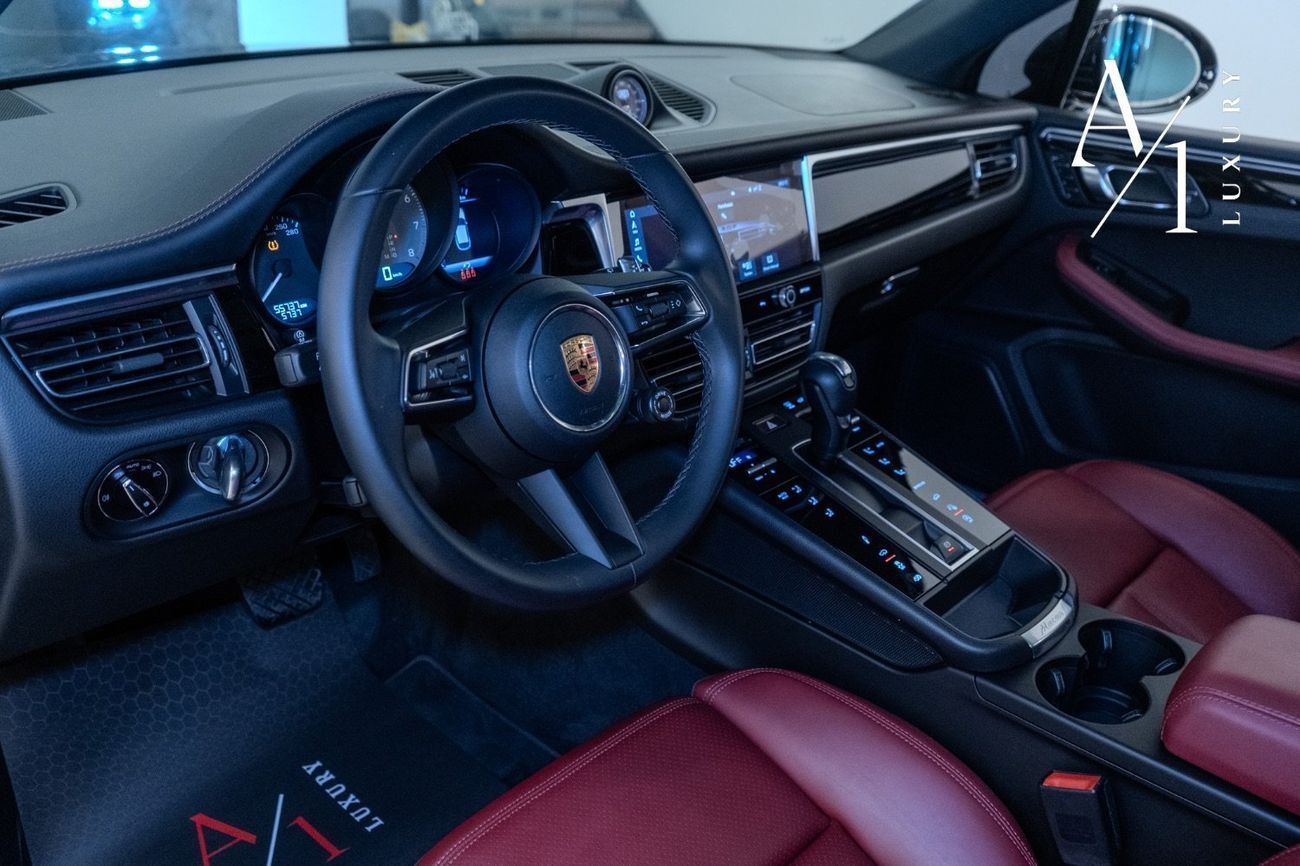 بورش ماكان S 2.9L 2022 Porsche Macan S, Full Service History, Service Contract, Excellent Condition, GCC Spec