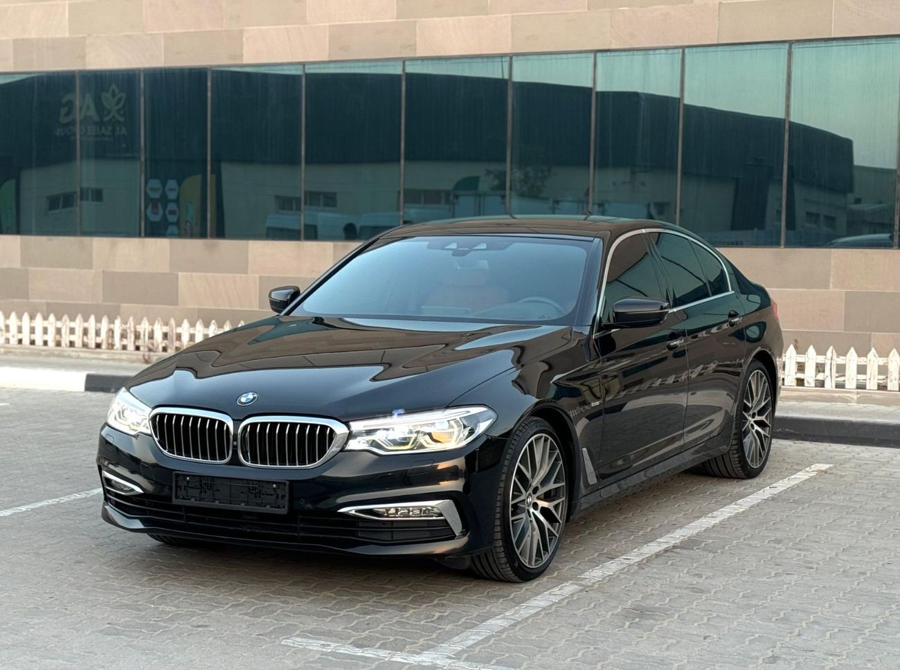BMW 540i Luxury 3.0L
