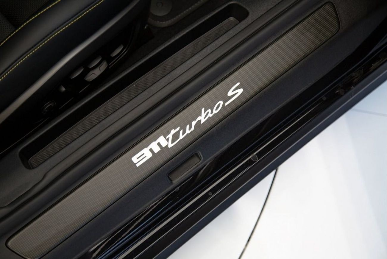 Porsche 911 Turbo S