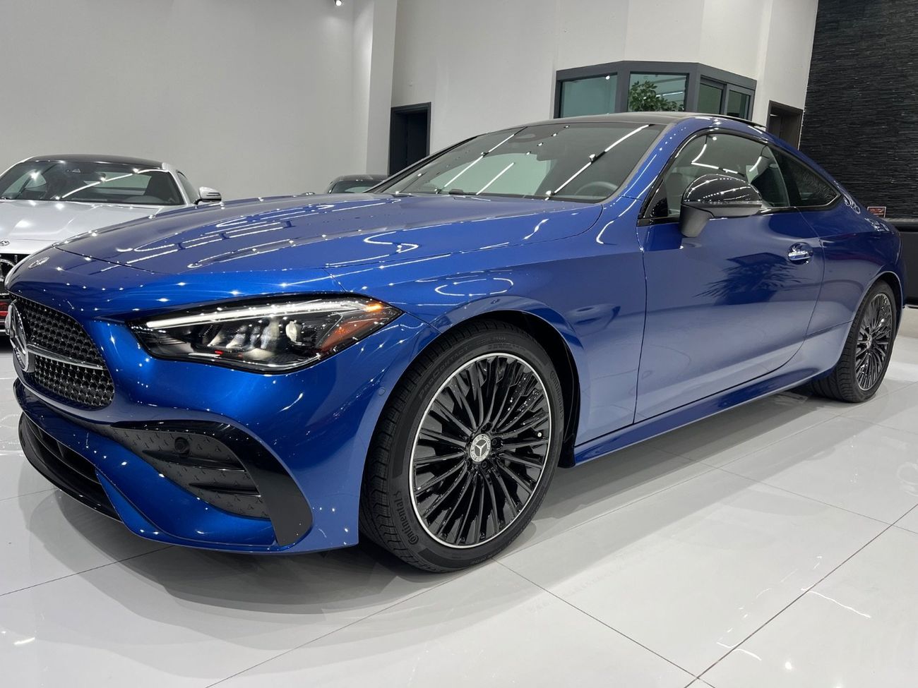 مرسيدس بنز CLE300 4MATIC