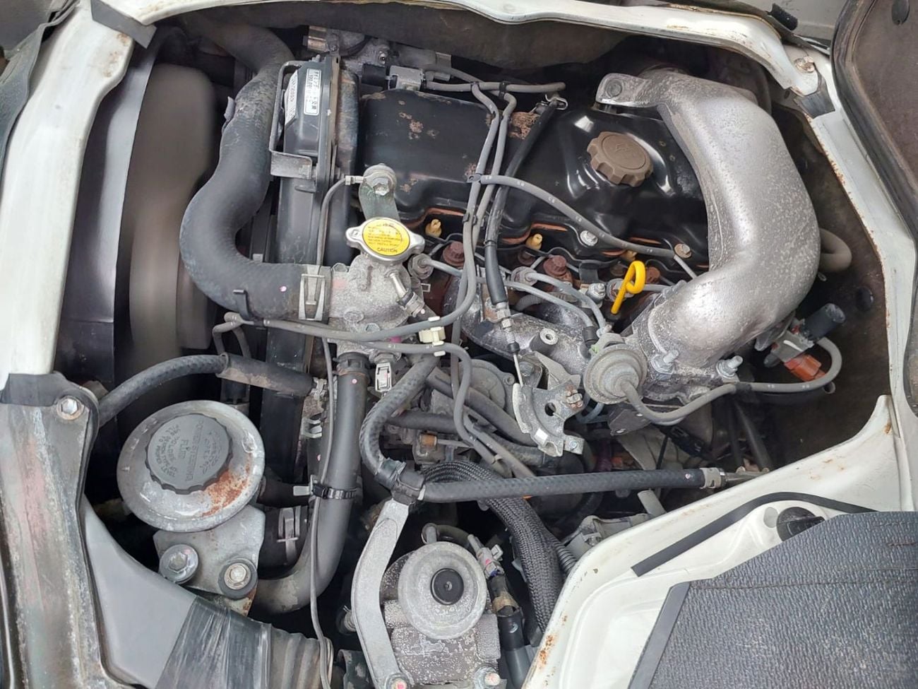 Toyota Hiace TOYOTA HIACE VAN RHD 2003 MODEL 3.0 L DIESEL MANUAL(PM03653)