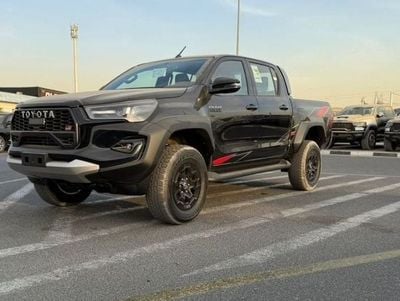 تويوتا هيلوكس Toyota Hilux GR 4.0L 2026 Full option