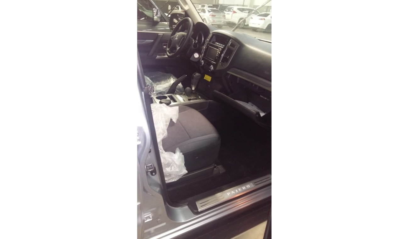 Mitsubishi Pajero 3.8 full option