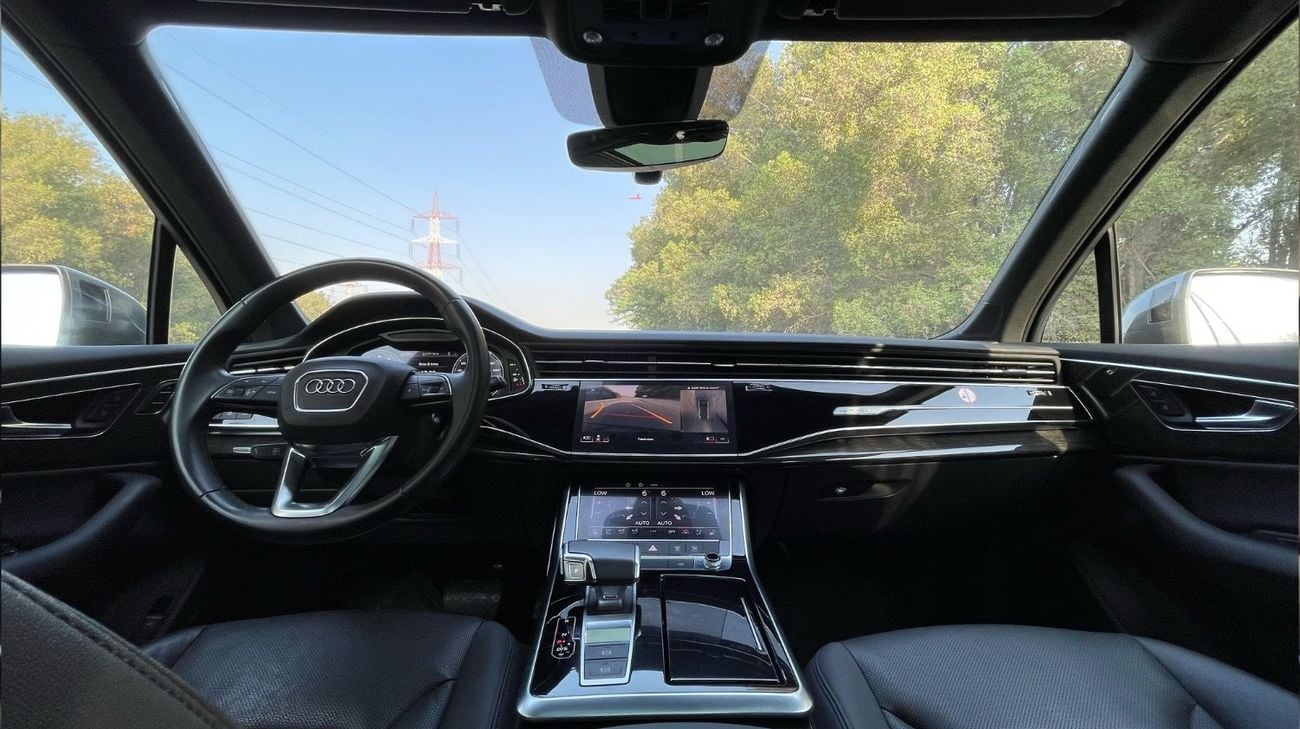 أودي Q7 45 TFSI quattro S Line 2.0L Complete Service History Available || Accident Free