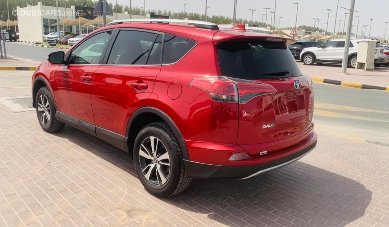 Toyota RAV4 EX XLE