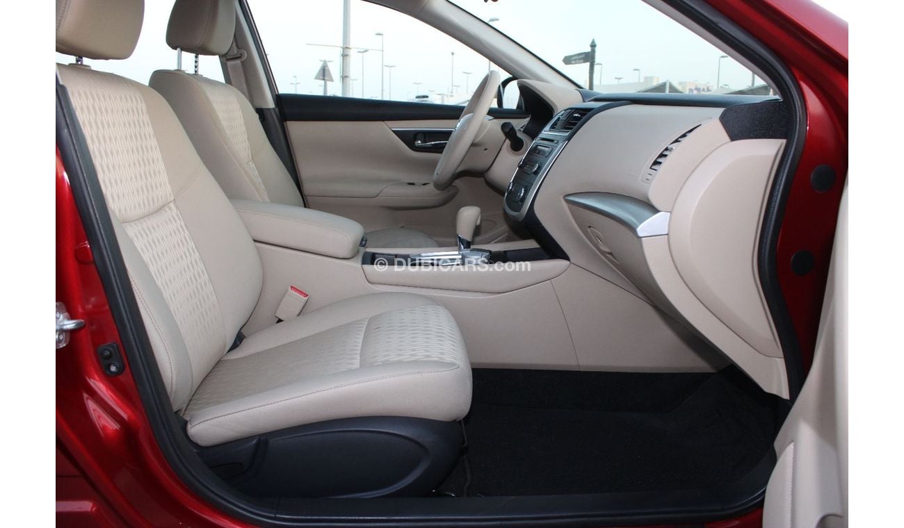 نيسان ألتيما نيسان التيما 2018 خليجي بحالة ممتازة بدون حوادث نظيفه جدا من الداخل والخارج