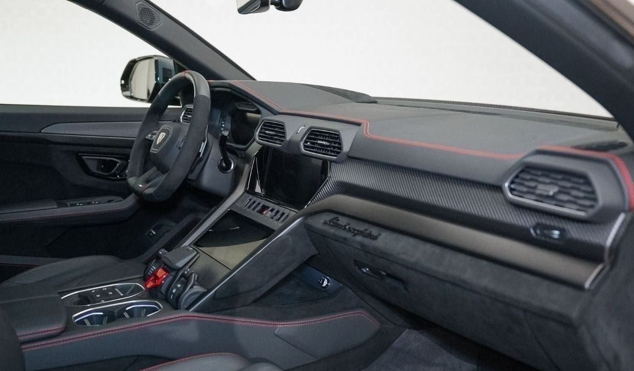 لامبورغيني اوروس Urus 4.0 V8 Performante - AED 25,014 P/M - 2 Years Warranty