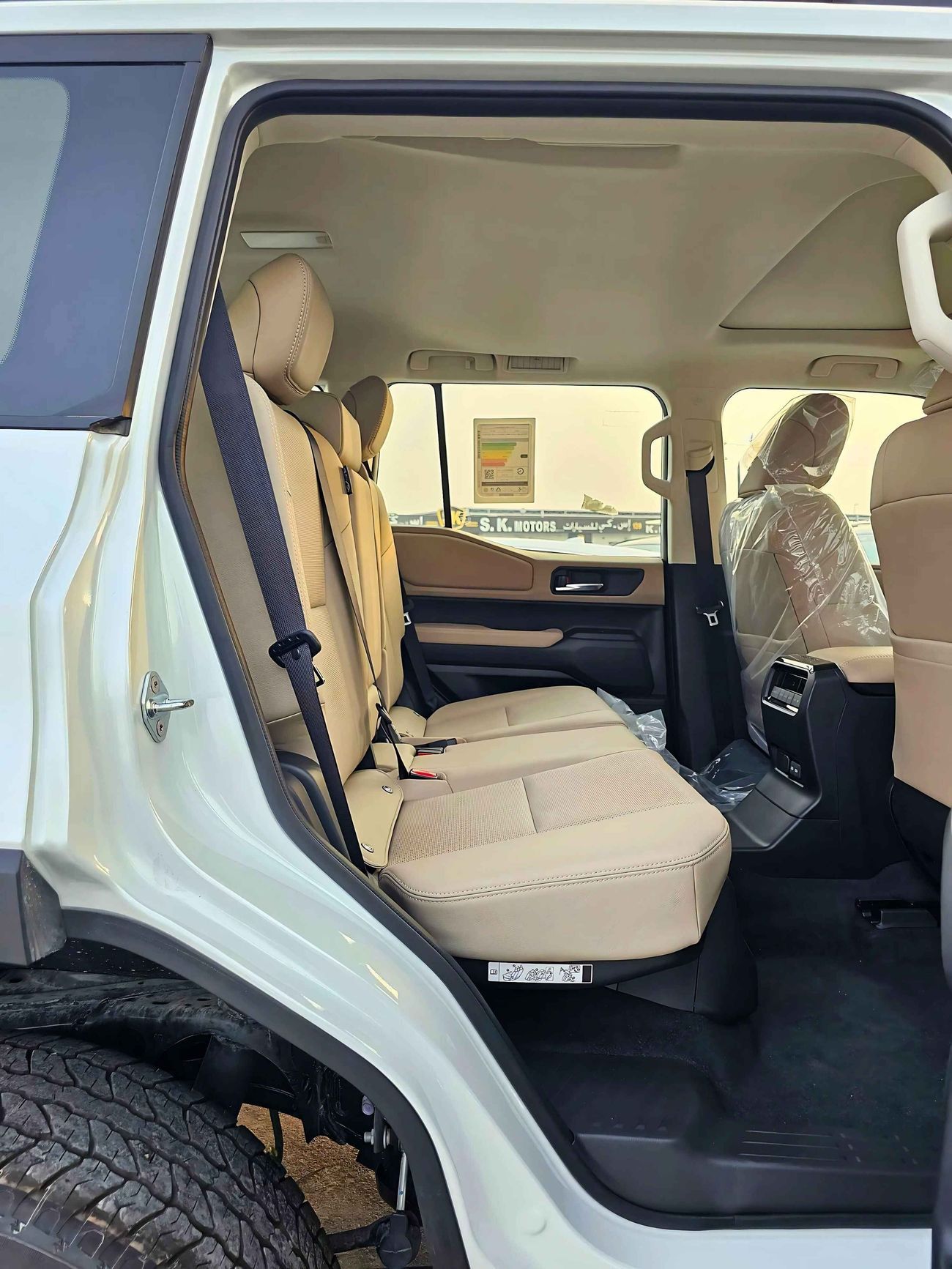 Toyota Prado LC250 / ALL ROUNDER /  2.4T V4 PETROL / SUNROOF / LEATHER SEATS (CODE # P24AR)