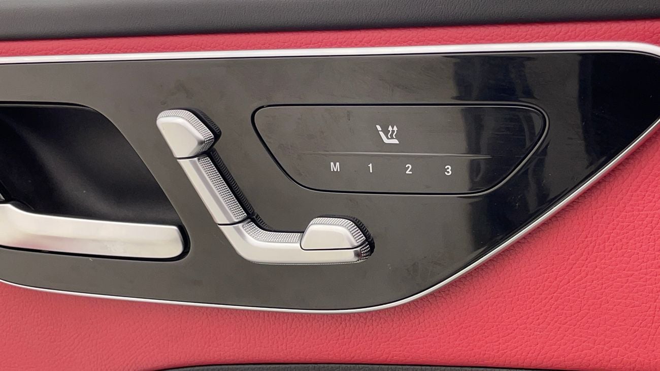 Mercedes-Benz C 200 AMG PREMIUM 2 | Zero Down Payment | Home Test Drive