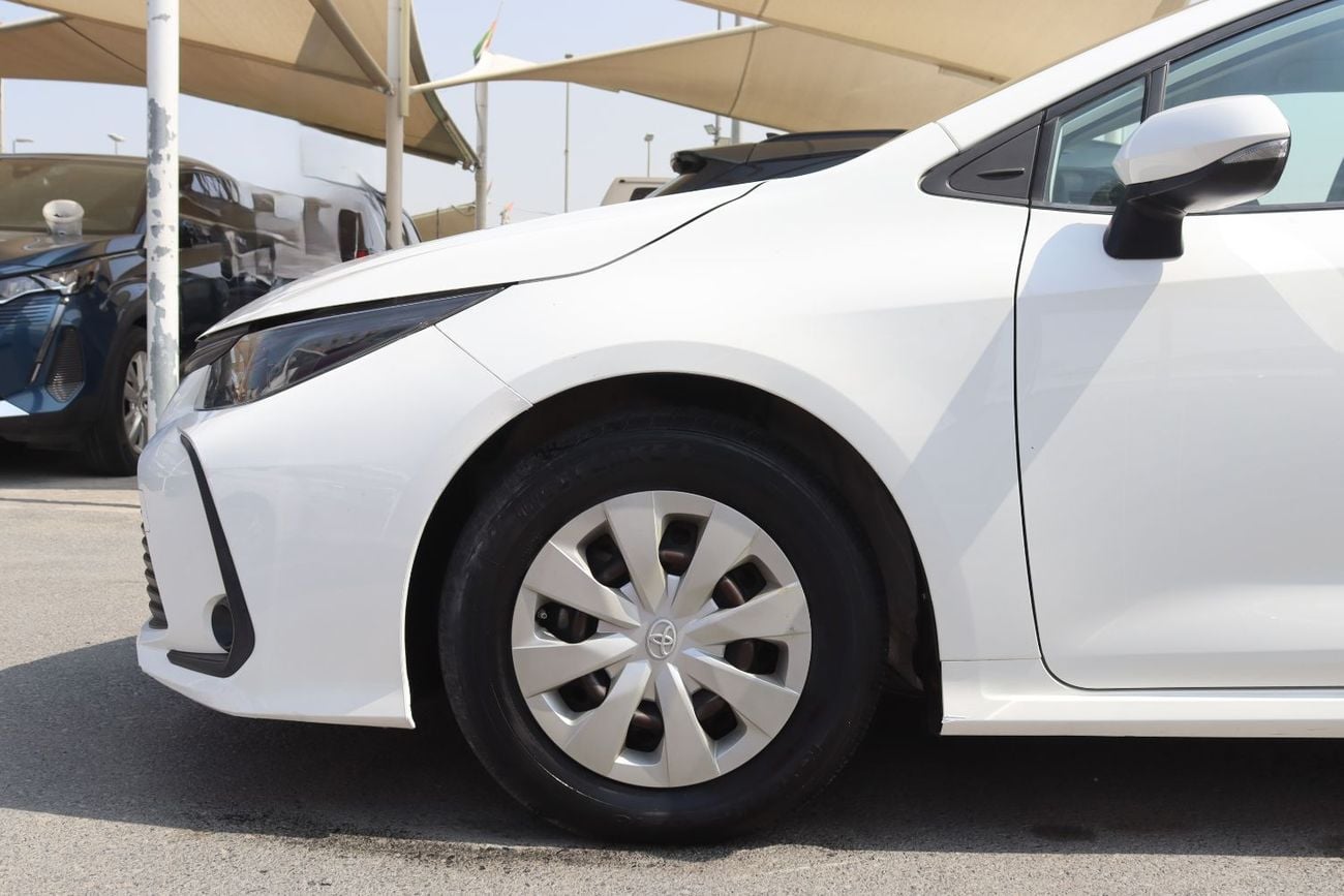 تويوتا كورولا تويتا كورولا -2021 - خليجى - بدون حوادث- 1.6XLI- ممشى قليل - بحاله ممتازه فى الداخل والخارج