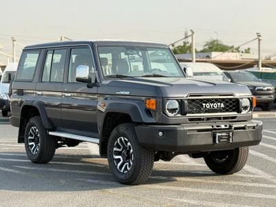 Toyota Land Cruiser 70 HT VXR 4.0L 5 DOORS