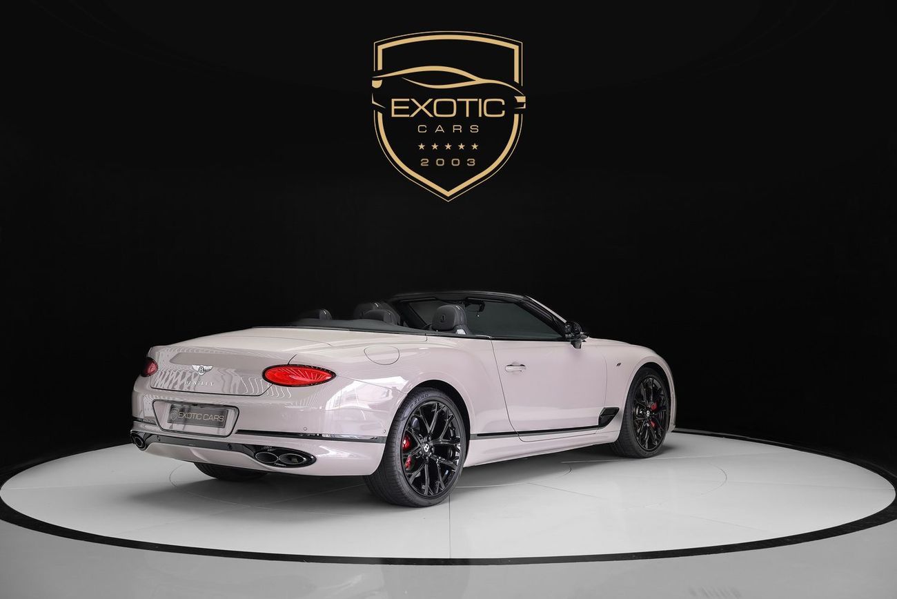 بنتلي كونتيننتال جي تي سي Bentley GTC V8S