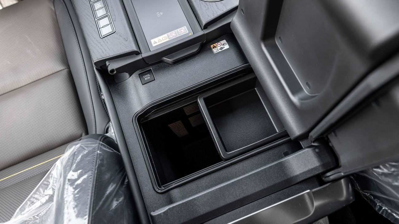 Lexus LX 600 2026 Lexus LX600 Over-Trail 3.5L AT Petrol (Black-Black) No MarkLevinson