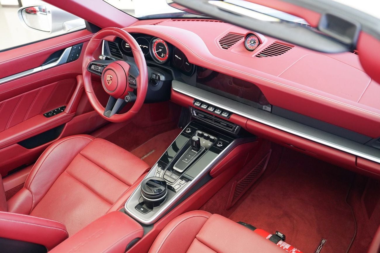 Porsche 911 Turbo 3.8L (580 HP) Convertible