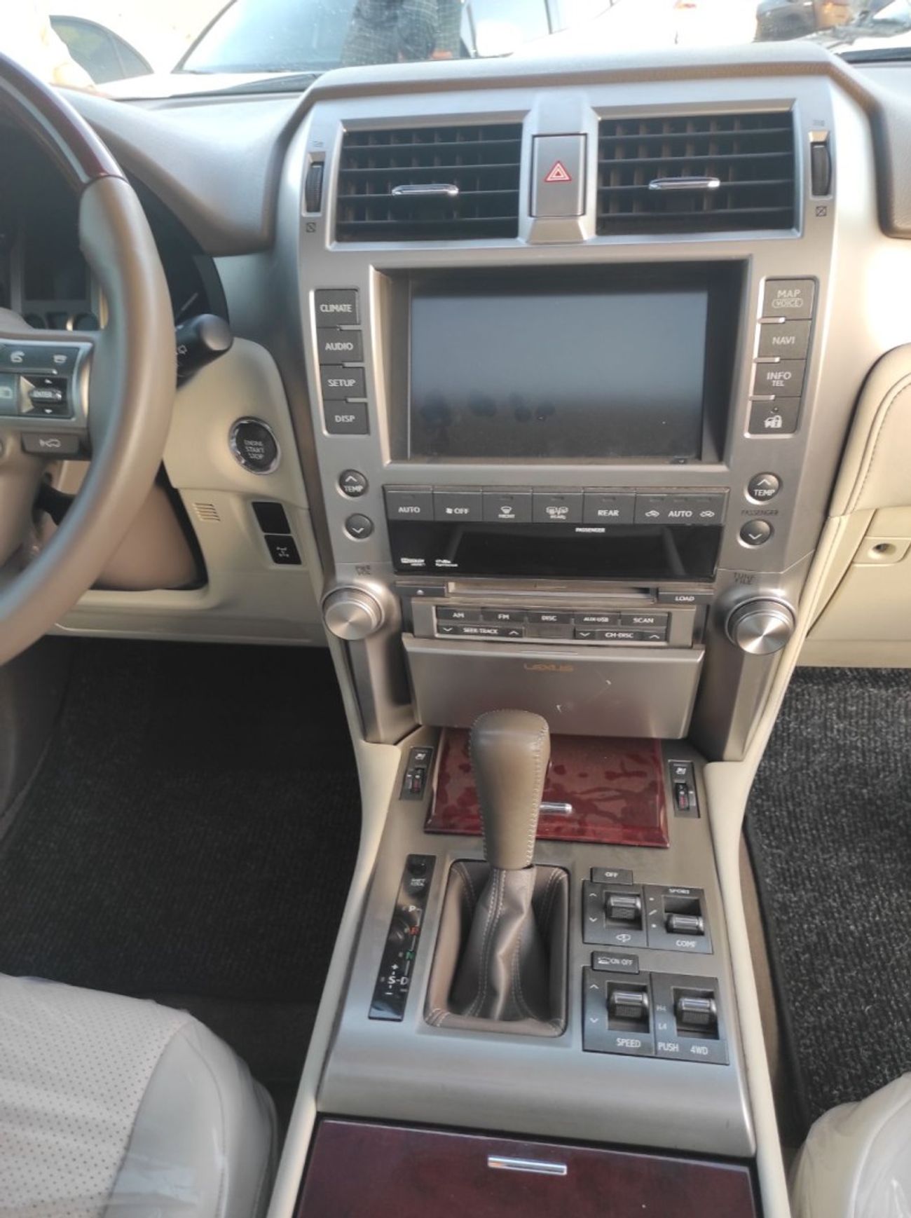 Lexus GX460 Platinum 4.6L Lexus Gx 460 2010 Gcc full option No1