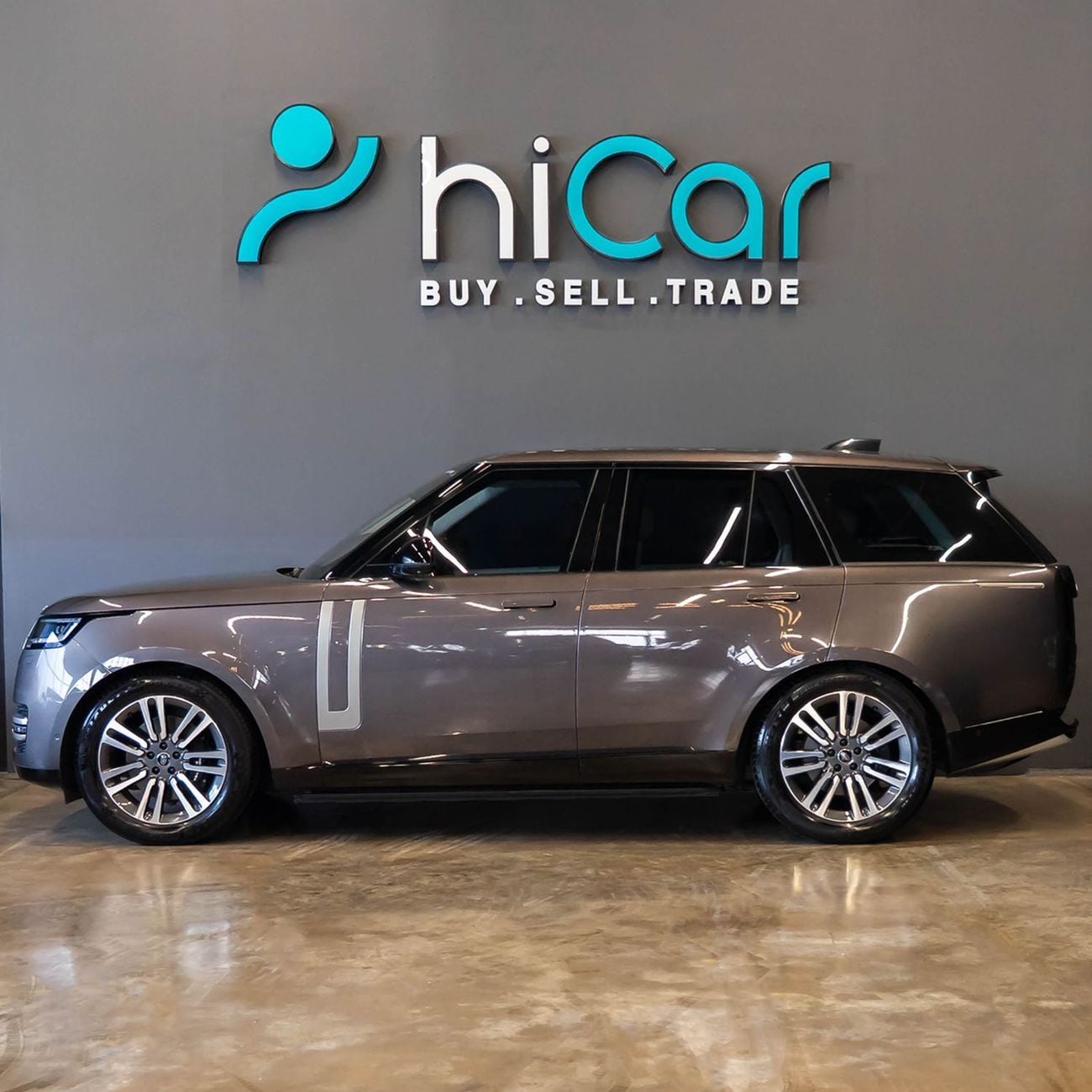 Land Rover Range Rover SE P400 AED 6,324 P.M • 0% Downpayment • Range Rover SE P400 • Agency Warranty