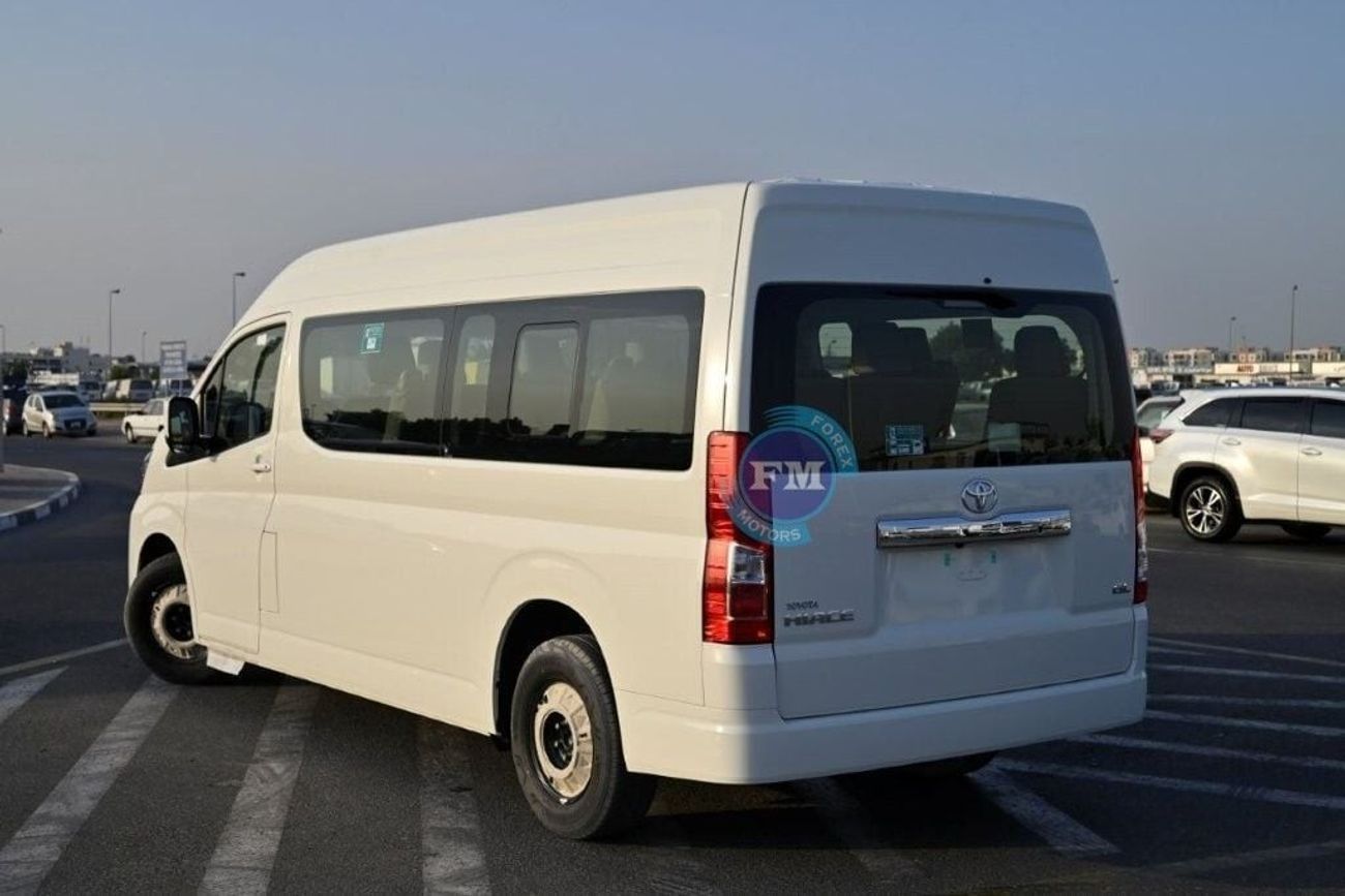 Toyota Hiace Highroof 3.5L  Petrol 13 Seater Manual