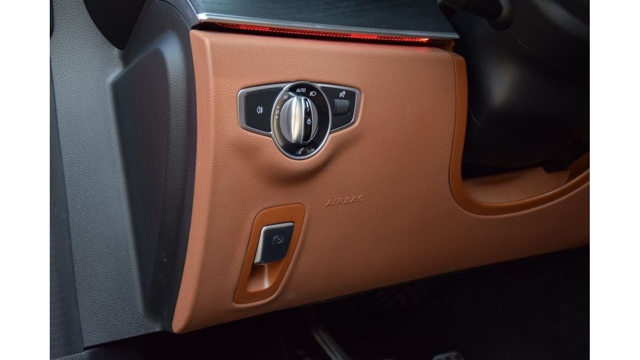 Mercedes-Benz E450 Coupe CONVERTIBLE