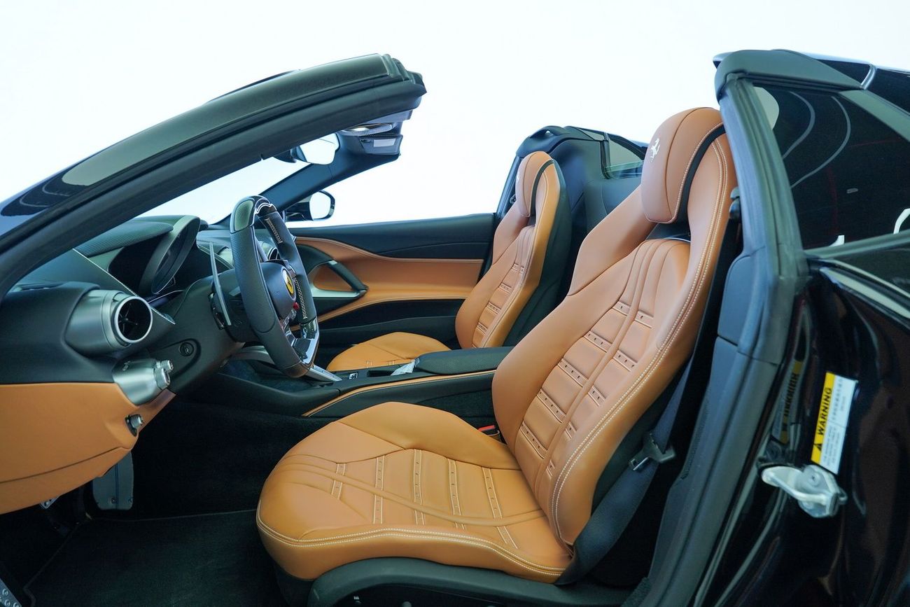 فيراري 812 GTS