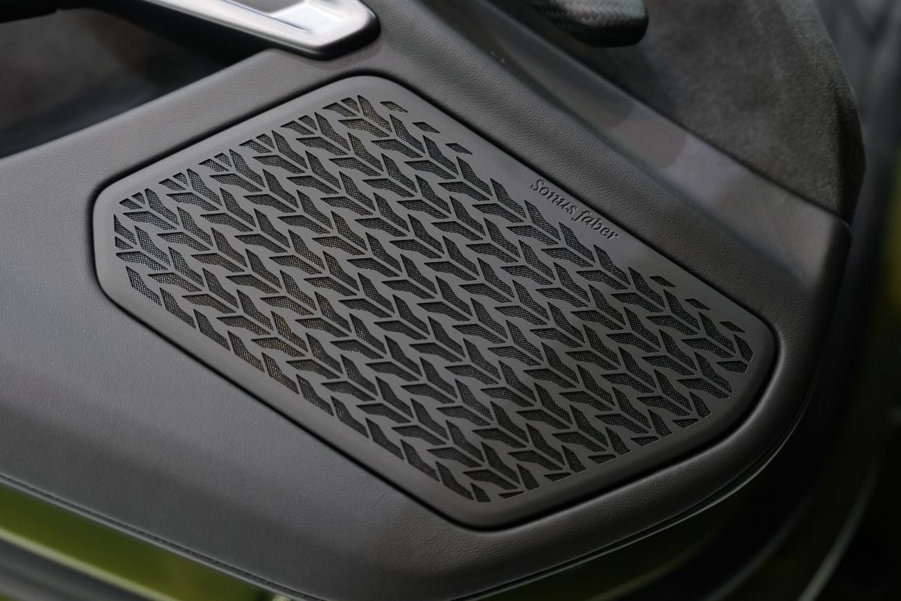 Lamborghini Revuelto STD | Full Carbon Package | Ad Personam Spec | 1001 HP V12 HPEV | Dealer Warr + Serv!!