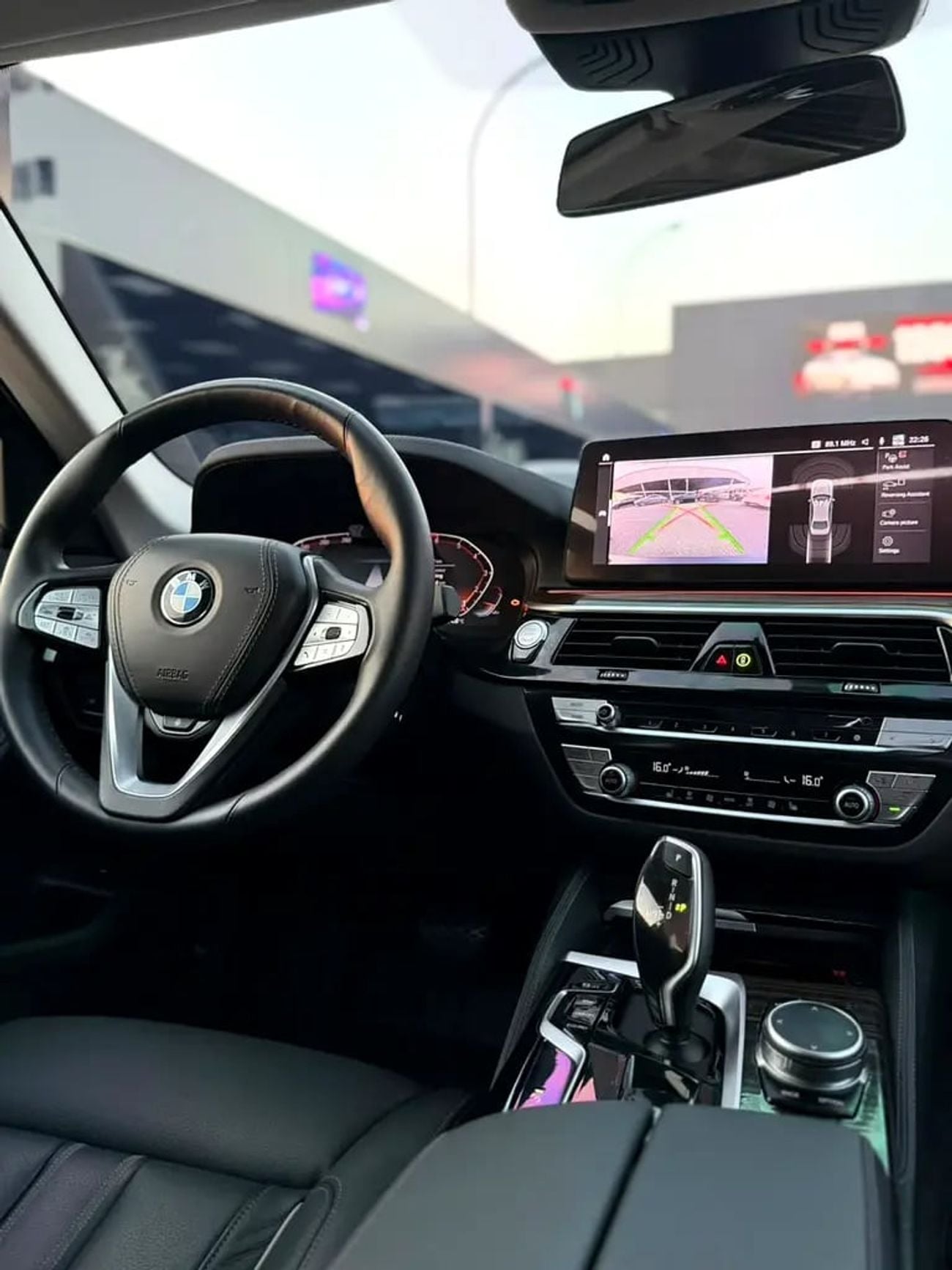BMW 520i MIDDLE EAST EDITION 520i (Korean Specs)