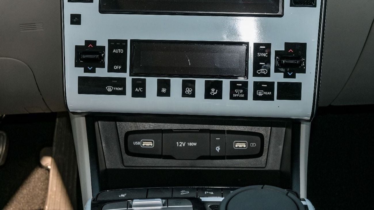 Hyundai Tucson Premium 1.6L full options 1.6L