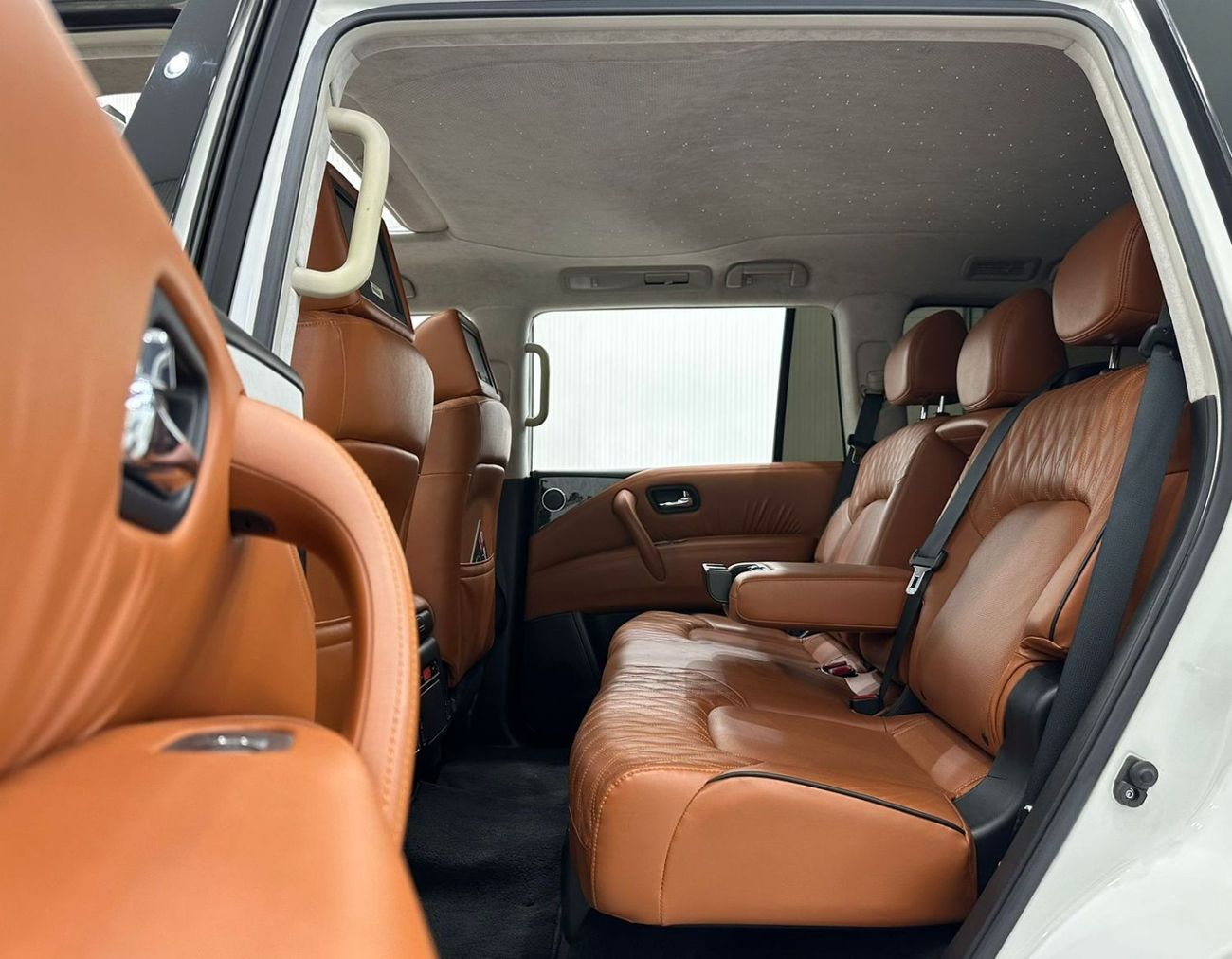 نيسان باترول LE بلاتينوم سيتي 2020 Nissan Patrol LE Platinum V8, January 2025 Warranty, Full Nissan Service Histo