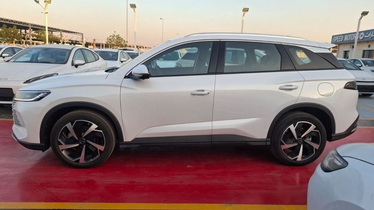 BYD Sealion 05 2025 BYD SEALION 05 DM-i BIG SCREEN (PHEV)SUV (EXPORT ONLY)