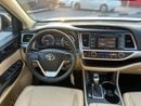 تويوتا هايلاندر 2015 Toyota Highlander LE+ Plus 3.5L V6 - Interior Beige - 7 Seater 4x4 AWD - Electric Seat With Big