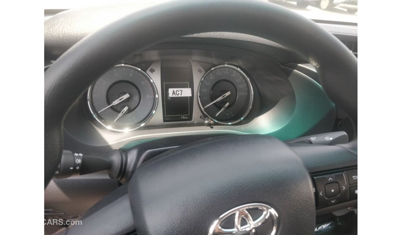 Toyota Hilux 2.4L 2X4 Left Hand Drive