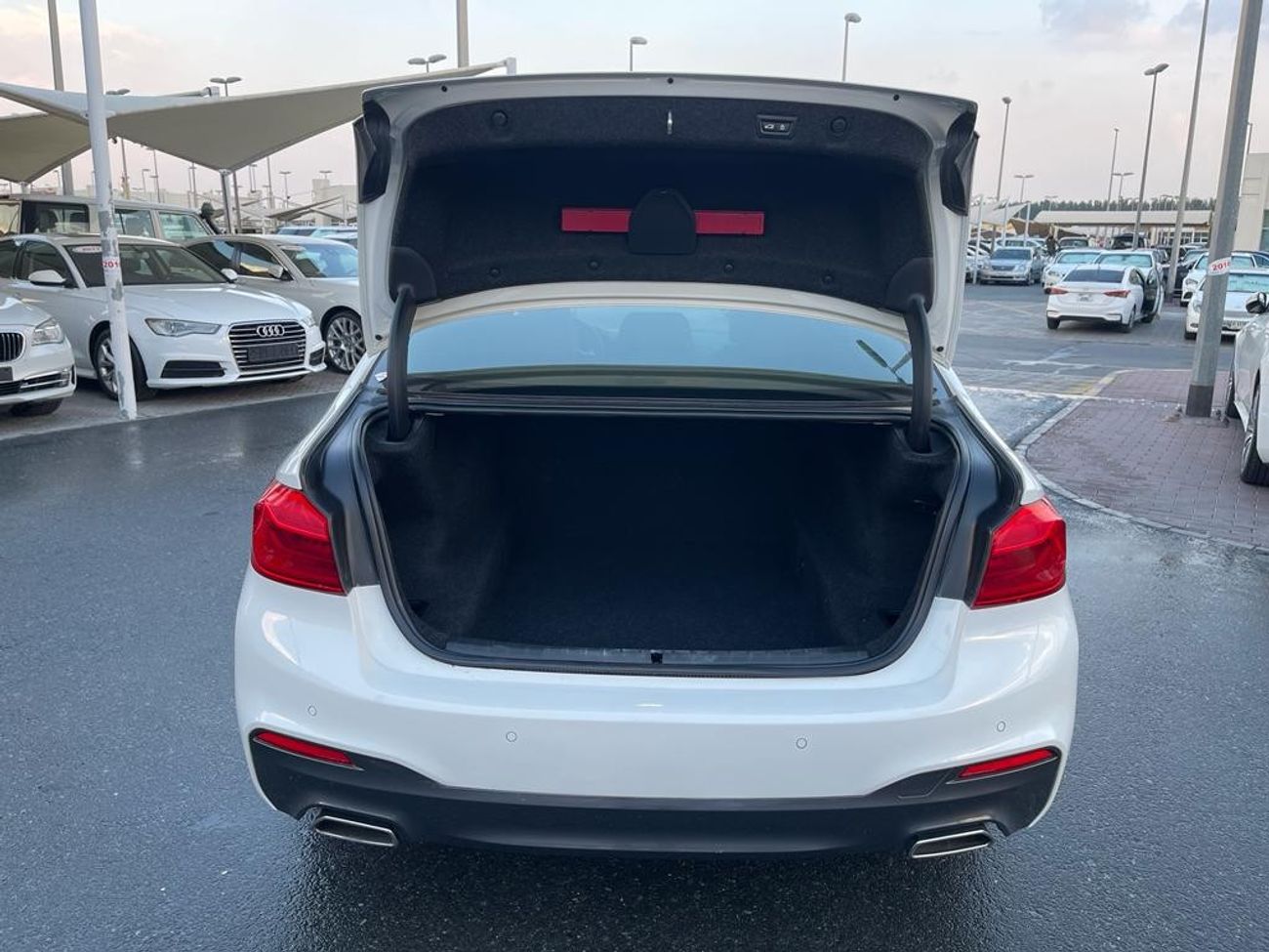 BMW 530i Luxury BMW 530i _GCC_2018_Excellent Condition _Full option