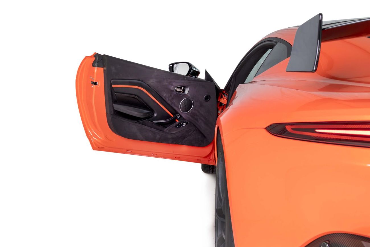 أستون مارتن فانتيج F1 Edition 4.0L