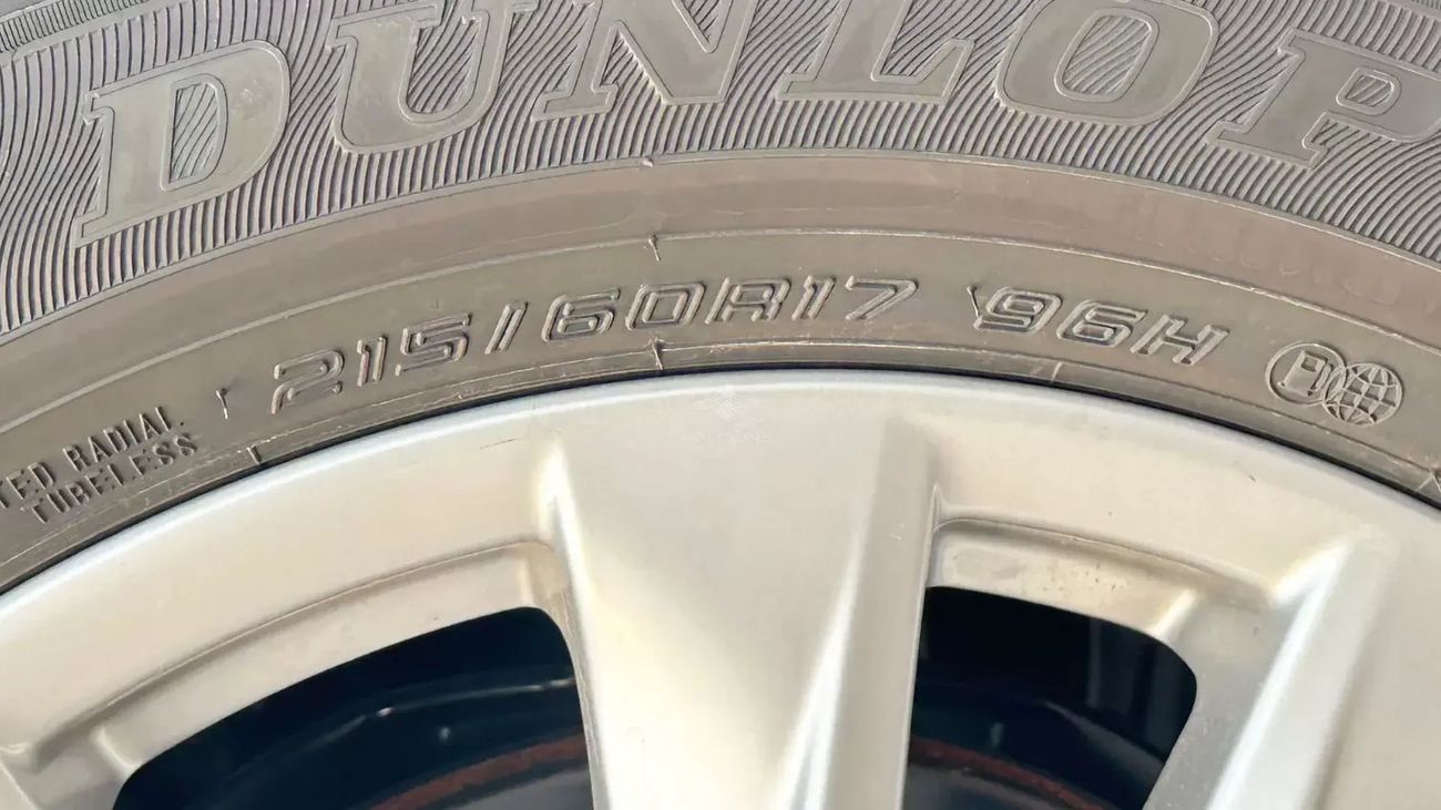 تويوتا كورولا كروس Toyota/COROLLA CROSS/2.0L Hybrid Elite AT