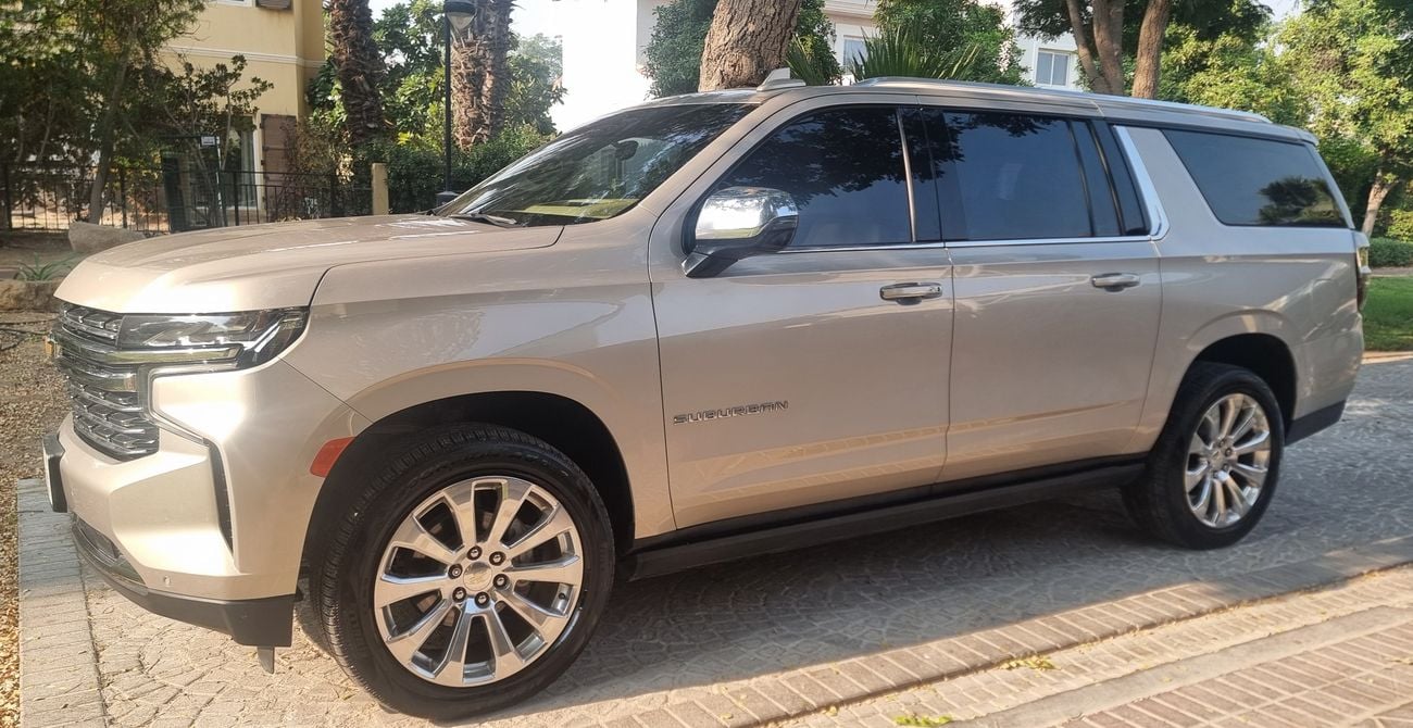 Chevrolet Suburban Premier 5.3L 4WD (8 Seater)