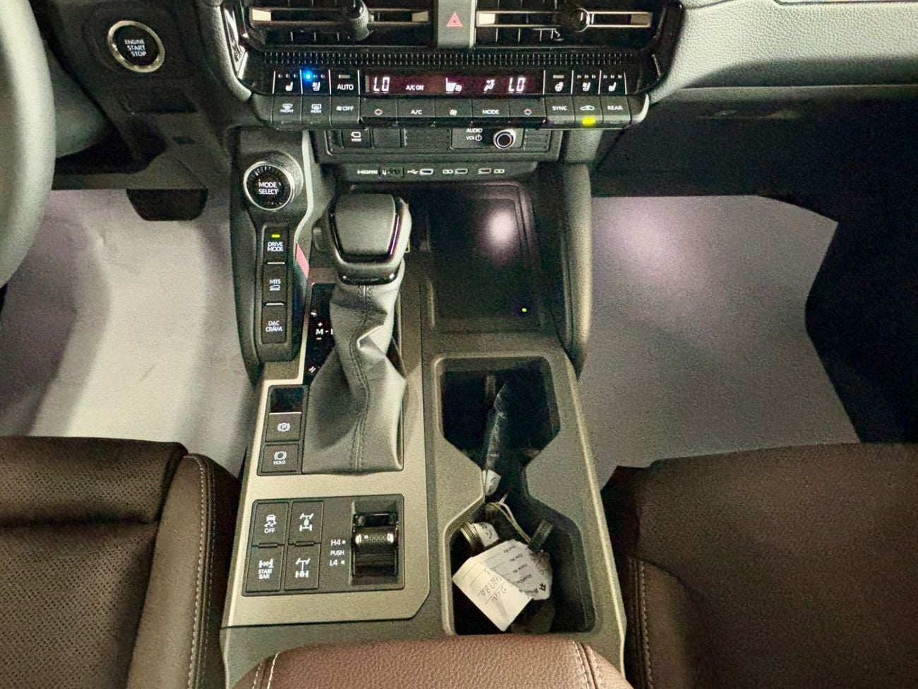Toyota Prado VXR ADVENTURE